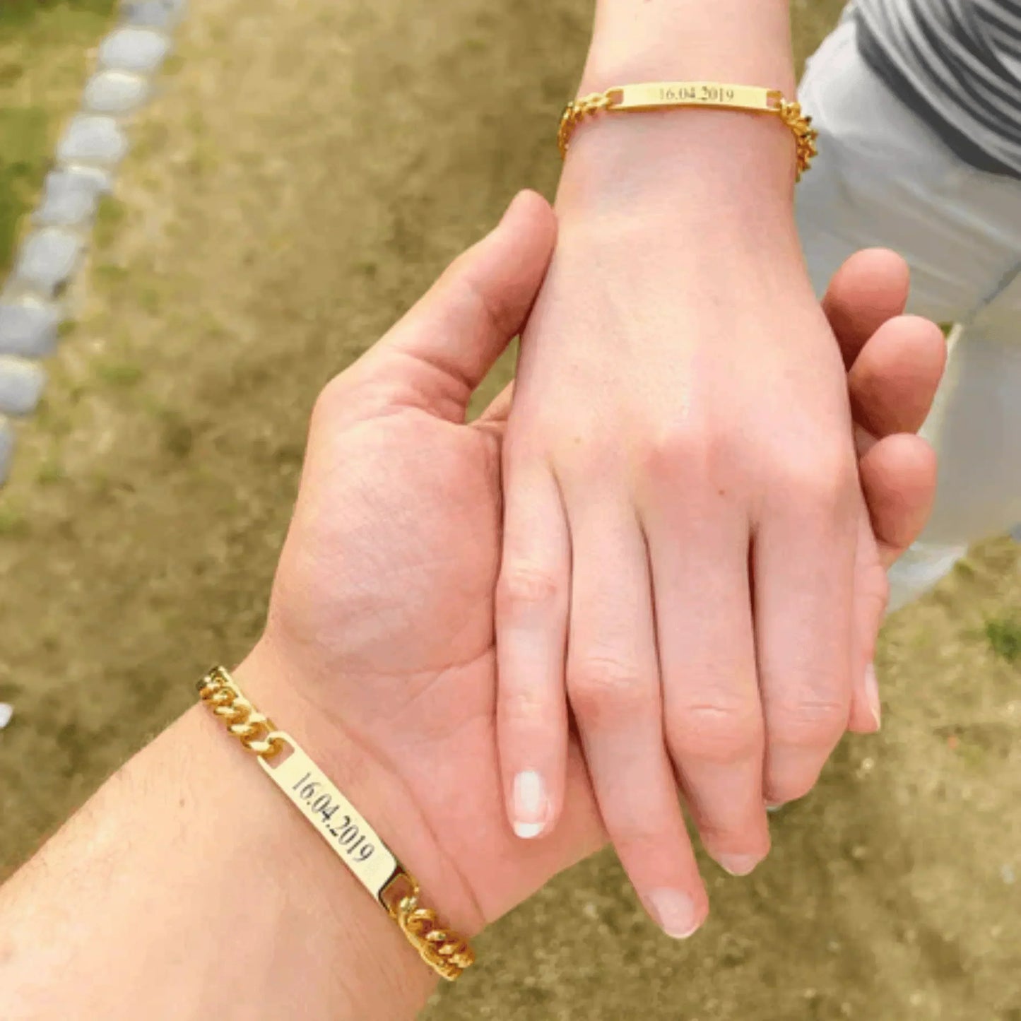 Couple name engraved bracelet set, two matching ID bracelets in pink rose box; also available gold or rosegold.