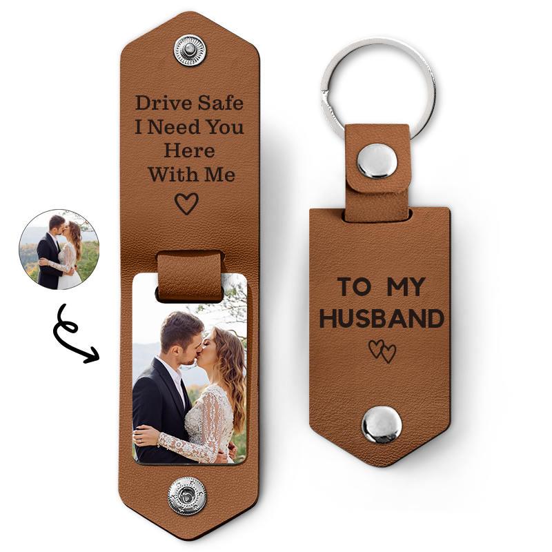 Personalized keychain in leather, custom text & photo insert, perfect gift for Dad