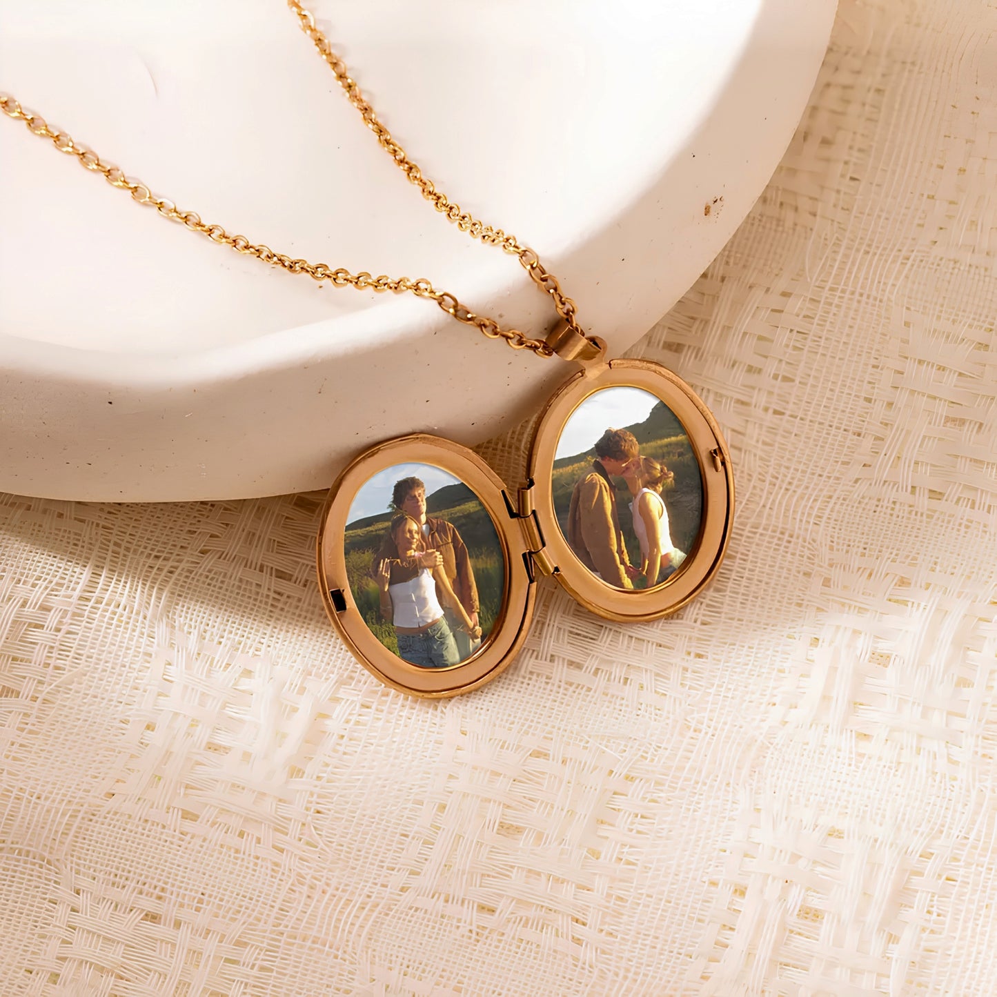 Gemify® Photo Necklace Oval Custom Memory Locket Photo & Engraving Necklace